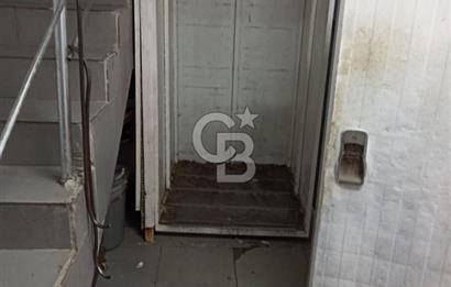 Müşterisi Hazır Adana'nın İşlek Caddesinde Satılık Piliç Dükkanı