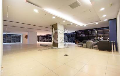 İstoç Öksüzoğlu Plaza'da 820 m² Satılık Plaza Katı