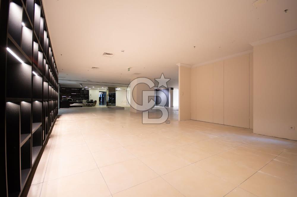 İstoç Öksüzoğlu Plaza'da 820 m² Satılık Plaza Katı