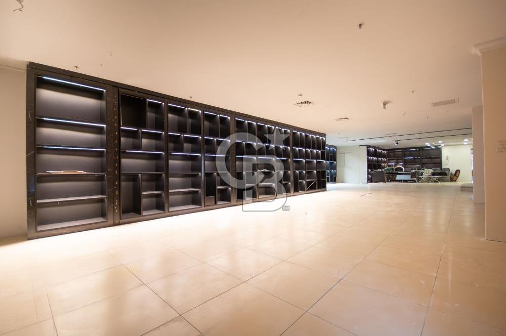 İstoç Öksüzoğlu Plaza'da 820 m² Satılık Plaza Katı