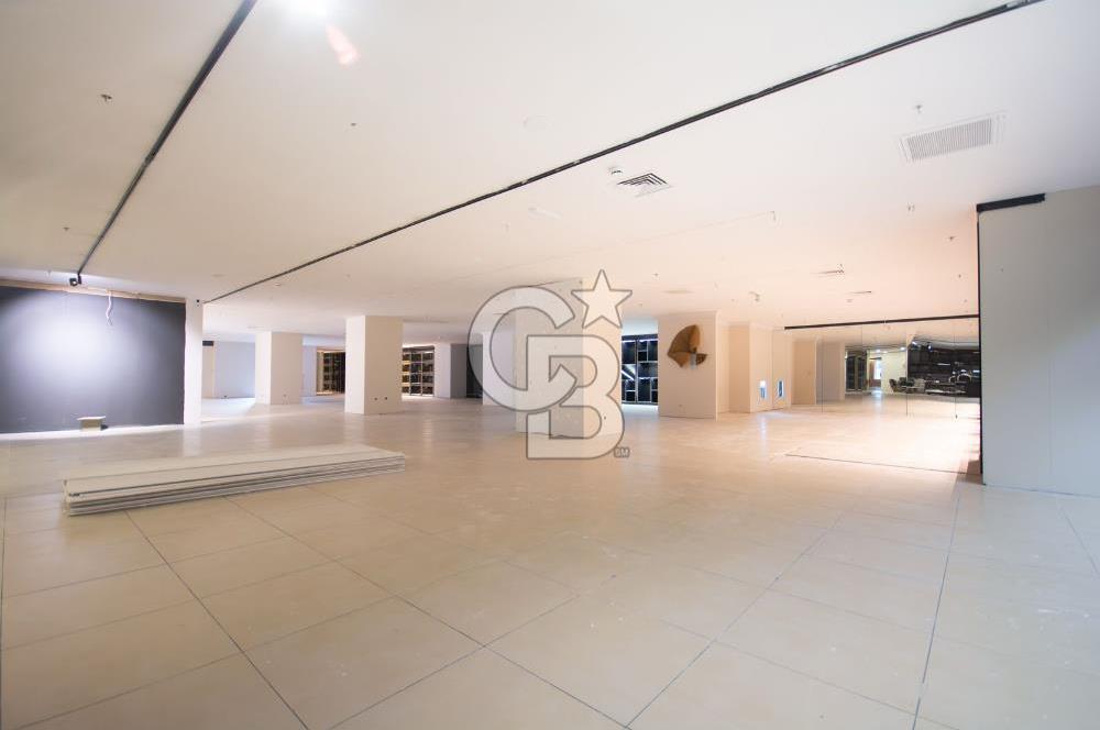 İstoç Öksüzoğlu Plaza'da 820 m² Satılık Plaza Katı