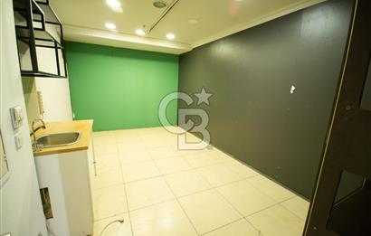 İstoç Öksüzoğlu Plaza'da 820 m² Satılık Plaza Katı