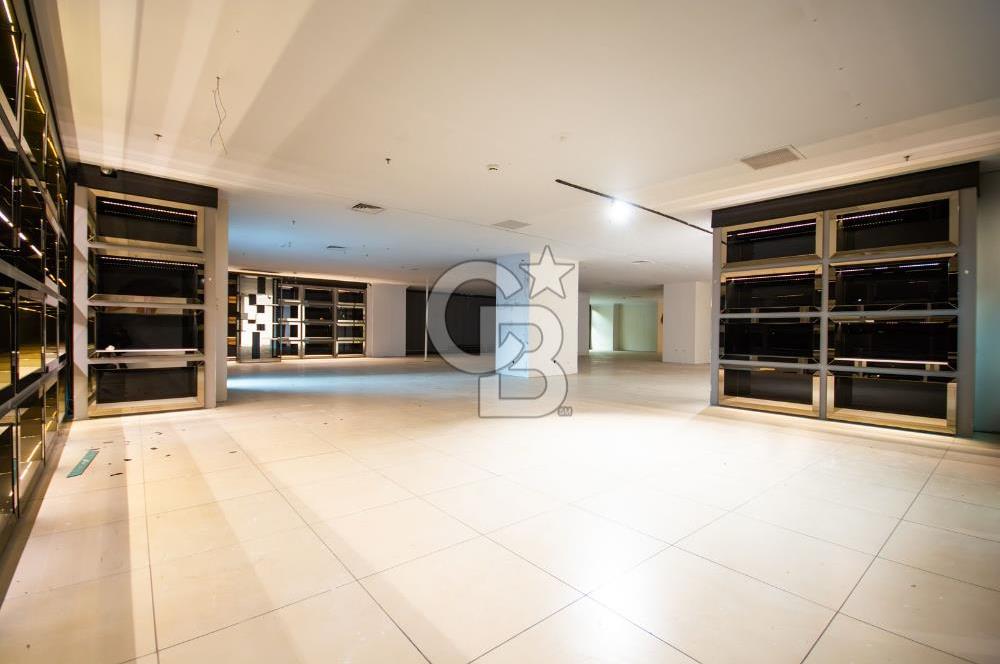 İstoç Öksüzoğlu Plaza'da 820 m² Satılık Plaza Katı