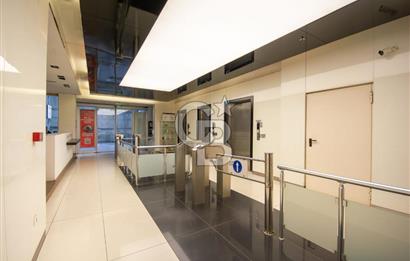 İstoç Öksüzoğlu Plaza'da 820 m² Satılık Plaza Katı