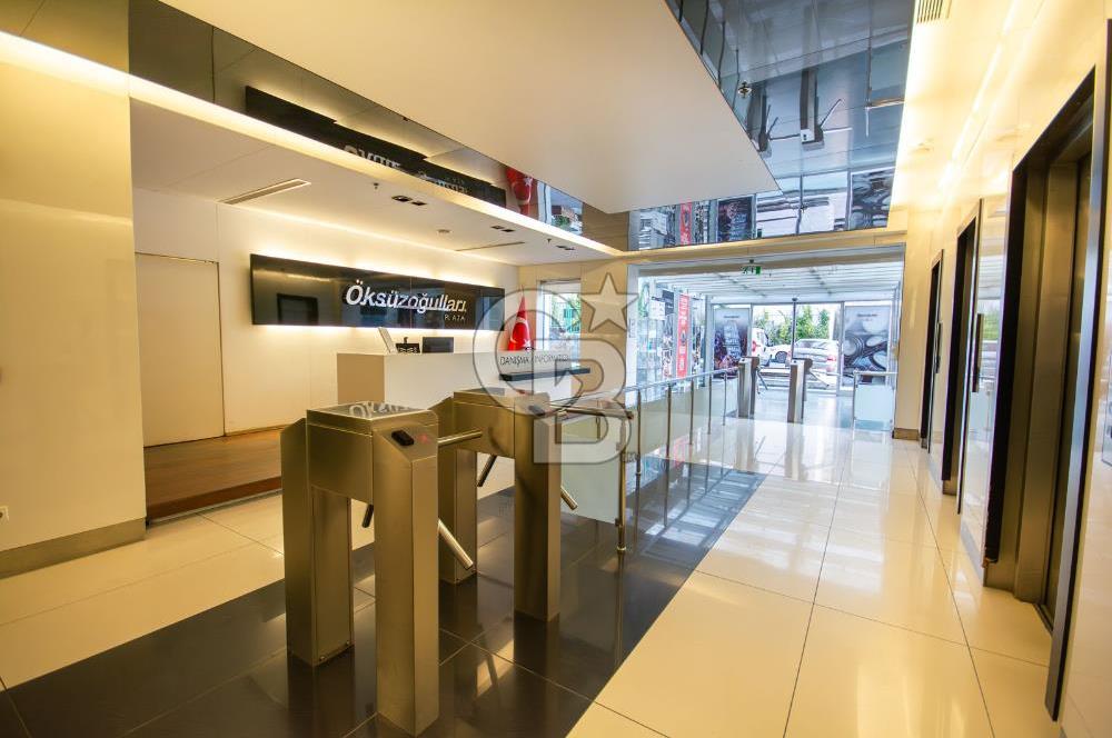 İstoç Öksüzoğlu Plaza'da 820 m² Satılık Plaza Katı