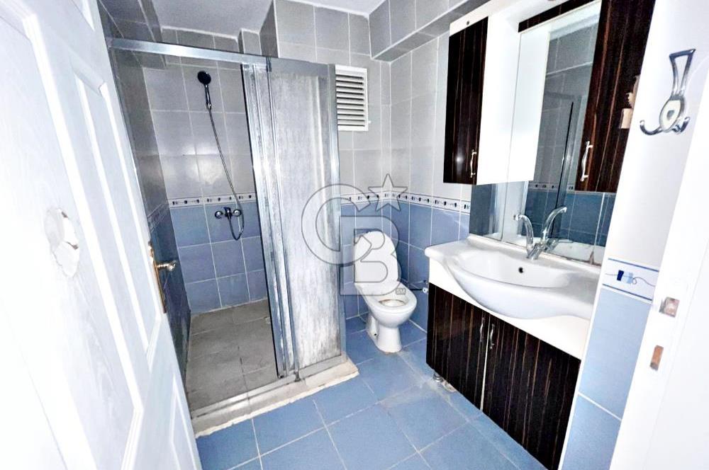 NATOYOLU CADDESİ YAKINI ALTINDA DAİRE OLAN CEPHELERİ AÇIK 3+1