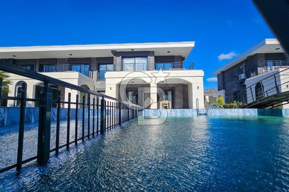 Kuşadası Kuştur Plajı ‘na Yürüme Mesafesinde 1+1 şık eşyalı kiralık daire