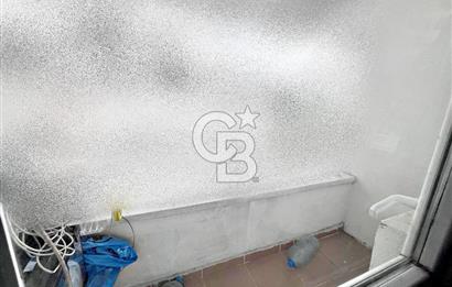 NATOYOLU CADDESİ YAKINI ALTINDA DAİRE OLAN CEPHELERİ AÇIK 3+1