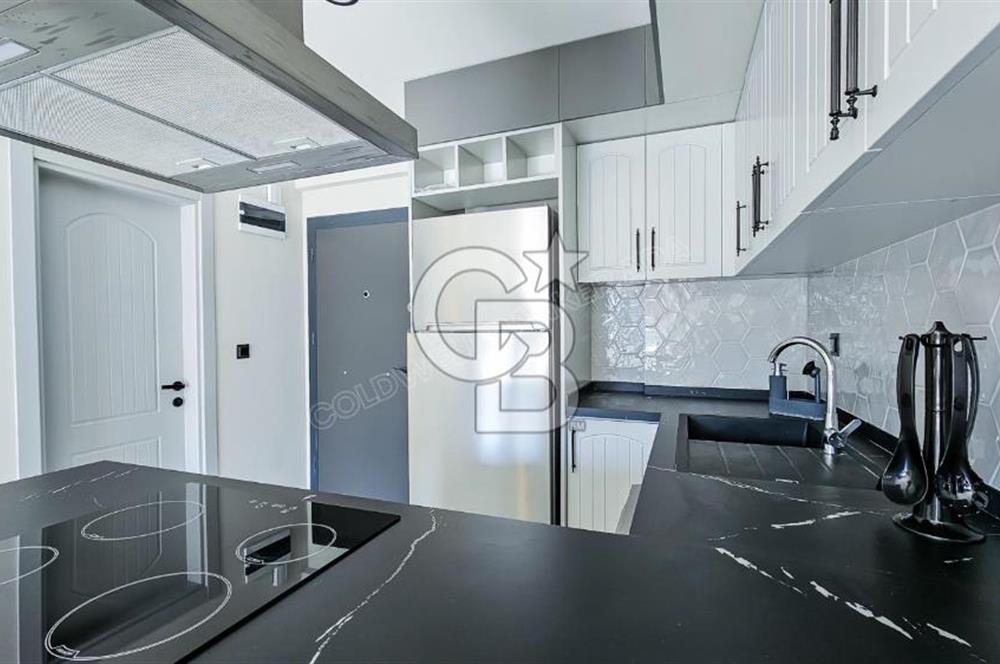 Kuşadası Kuştur Plajı ‘na Yürüme Mesafesinde 1+1 şık eşyalı kiralık daire