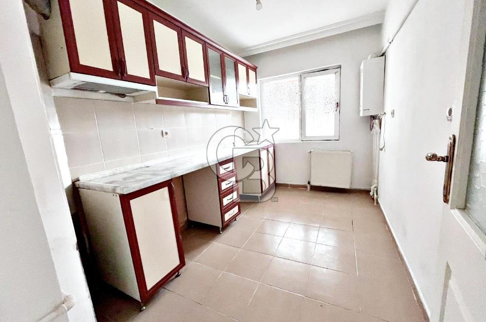 NATOYOLU CADDESİ YAKINI ALTINDA DAİRE OLAN CEPHELERİ AÇIK 3+1