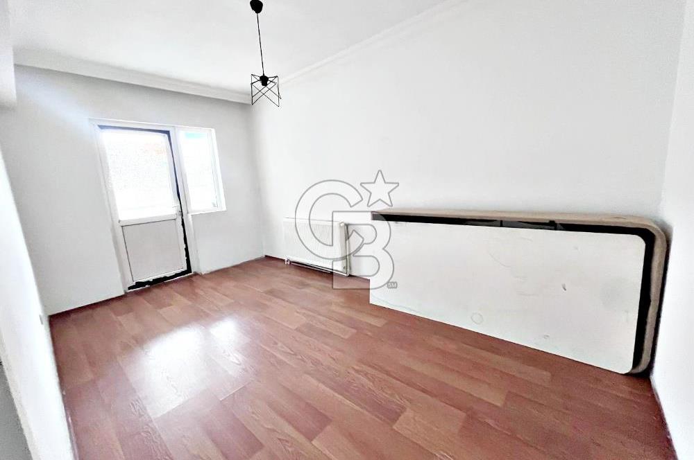 NATOYOLU CADDESİ YAKINI ALTINDA DAİRE OLAN CEPHELERİ AÇIK 3+1