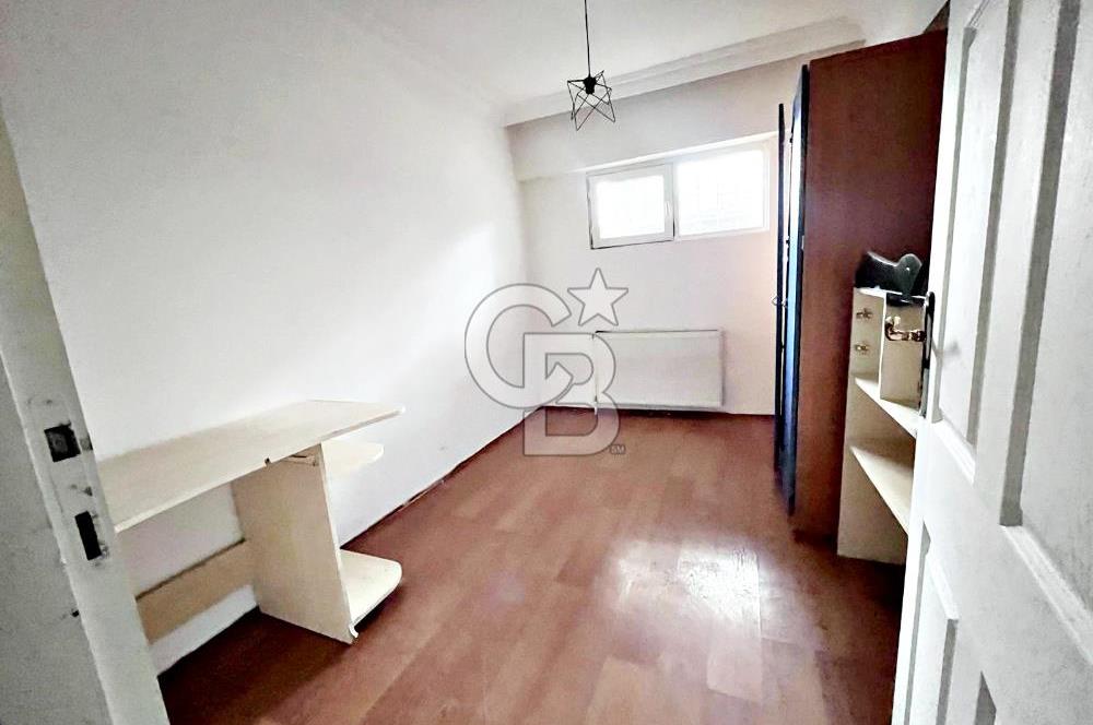 NATOYOLU CADDESİ YAKINI ALTINDA DAİRE OLAN CEPHELERİ AÇIK 3+1