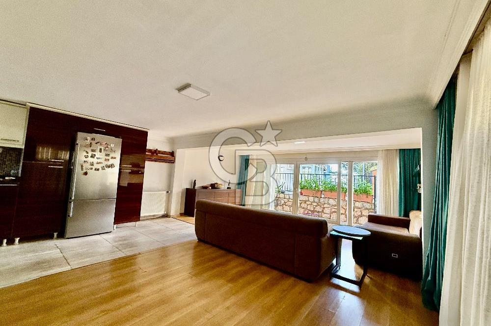 Güzelbahçe Kahramandere Deniz Manzaralı Satılık 4+2 Villa