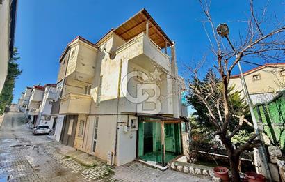 Güzelbahçe Kahramandere Deniz Manzaralı Satılık 4+2 Villa