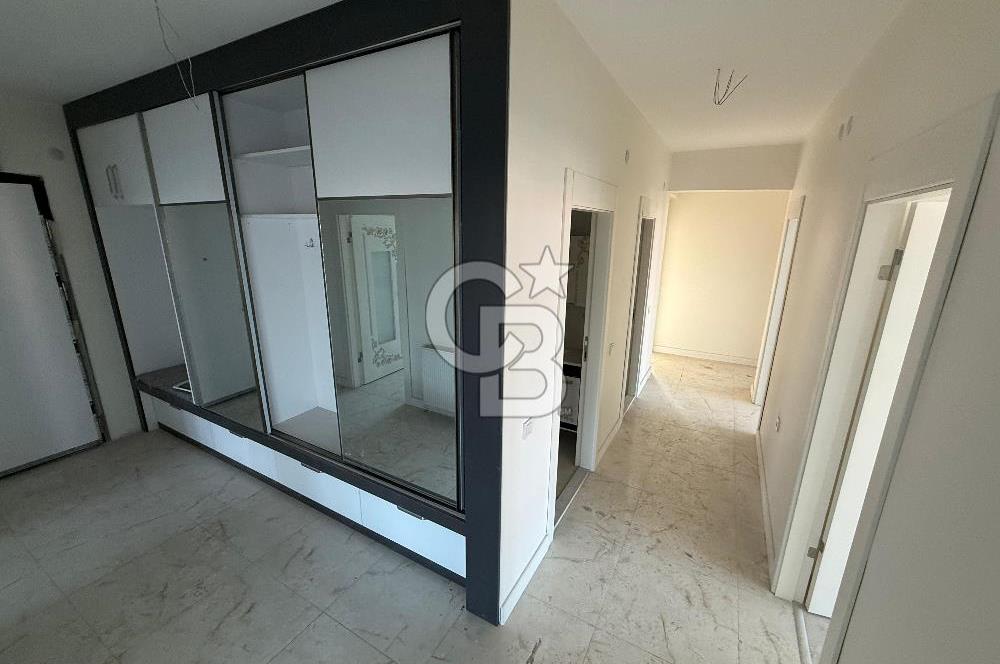 PROTOKOL YOLU CEPHELİ BENZERSİZ 3 BANYOLU 4+1 SATILIK DAİRE
