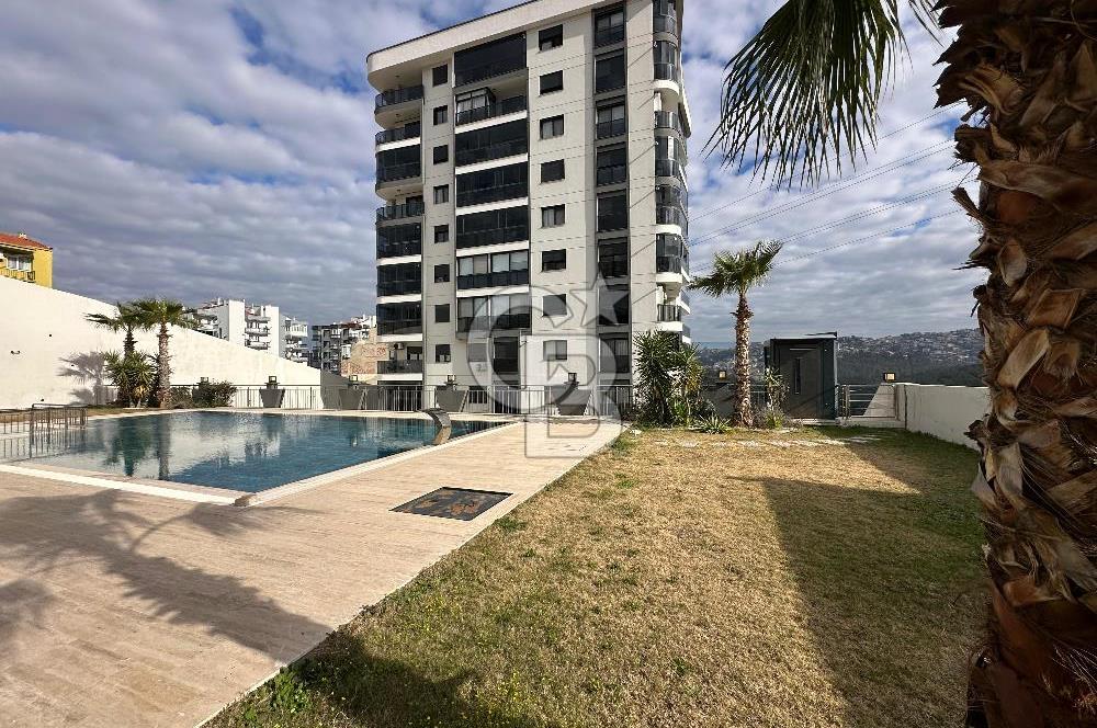 FAHRETTİN ALTAY HAVUZLU 2+1 SATILIK ÖZEL DAİRE