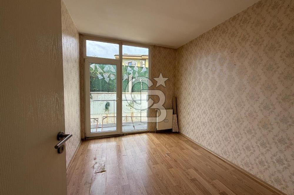 Pendik Dumankaya Minimal Satılık 2+1 Daire Havuz Manzaralı