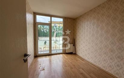 Pendik Dumankaya Minimal Satılık 2+1 Daire Havuz Manzaralı