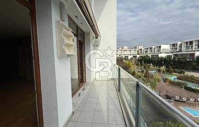Pendik Dumankaya Minimal Satılık 2+1 Daire Havuz Manzaralı
