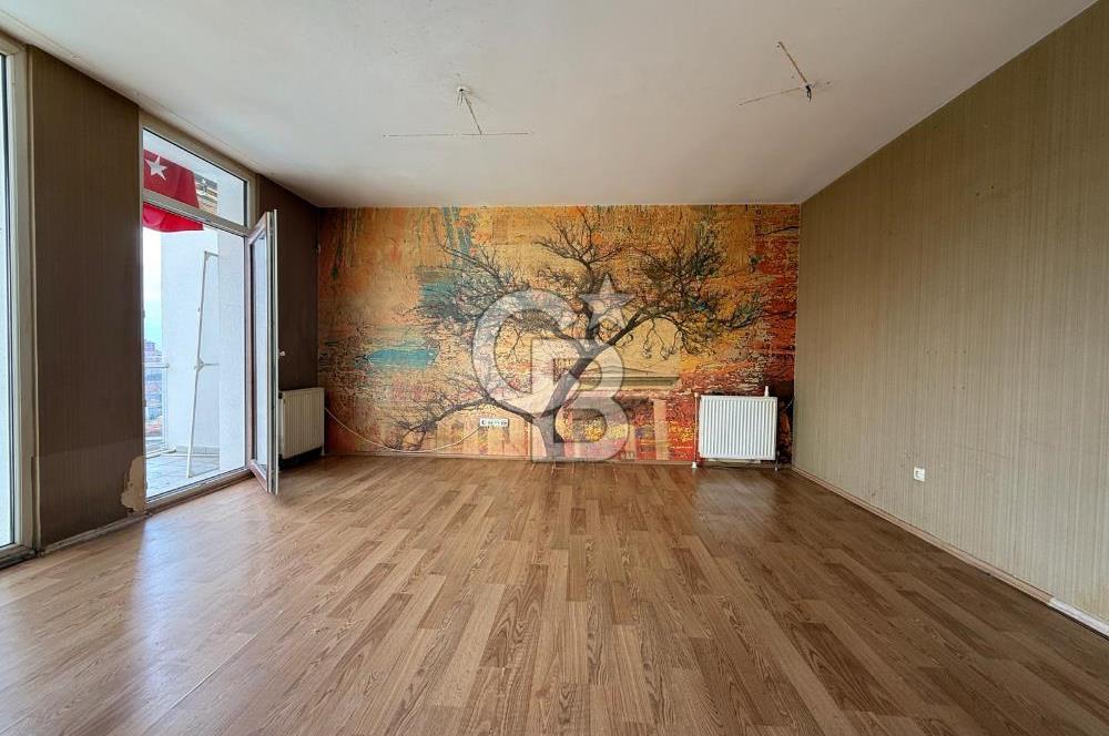 Pendik Dumankaya Minimal Satılık 2+1 Daire Havuz Manzaralı