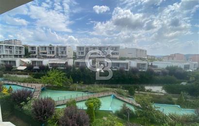 Pendik Dumankaya Minimal Satılık 2+1 Daire Havuz Manzaralı