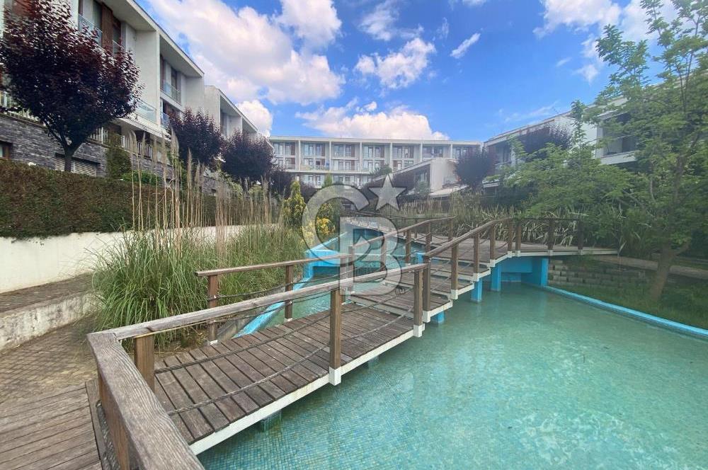 Pendik Dumankaya Minimal Satılık 2+1 Daire Havuz Manzaralı