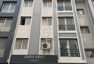 AYAKKABICILAR ÇARŞISINDA SATILIK KOMPLE BİNA - 1 - 328580