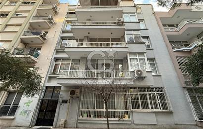 Karşıyaka Donanmacı Mahallesi İzsu Sokağı 3+1 Kiralık Daire 