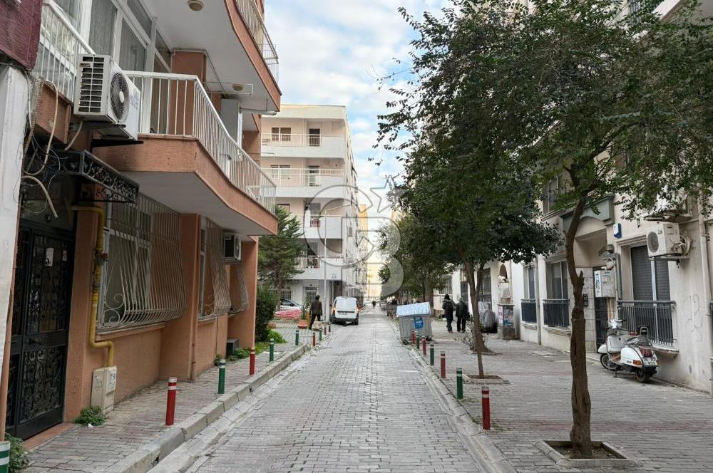 Karşıyaka Donanmacı Mahallesi İzsu Sokağı 3+1 Kiralık Daire 