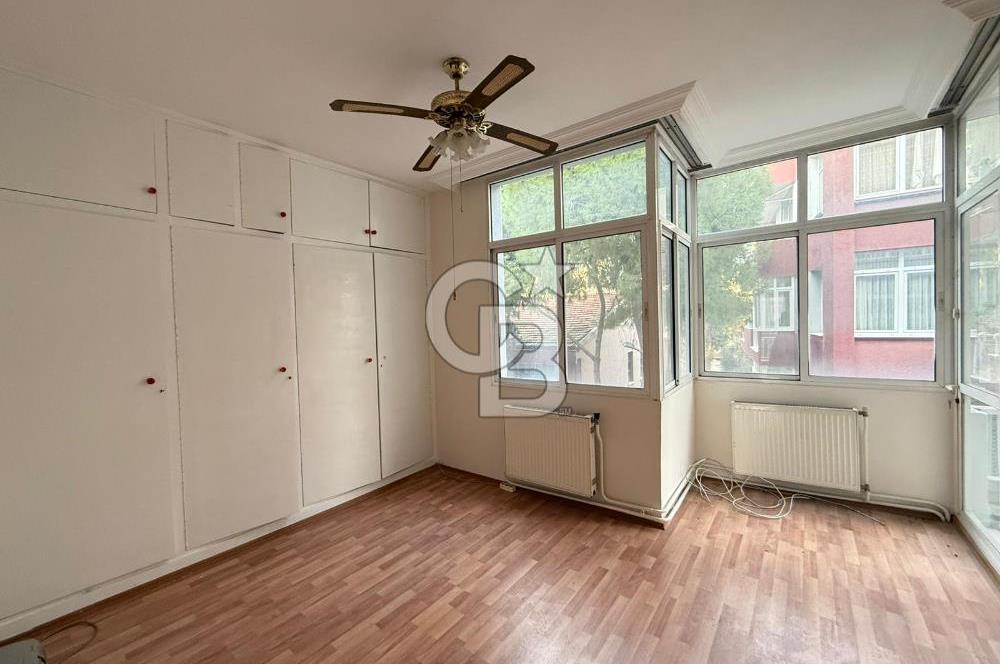 Karşıyaka Donanmacı Mahallesi İzsu Sokağı 3+1 Kiralık Daire 