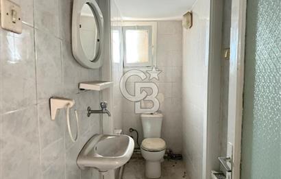 Karşıyaka Donanmacı Mahallesi İzsu Sokağı 3+1 Kiralık Daire 