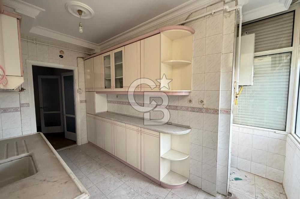 Karşıyaka Donanmacı Mahallesi İzsu Sokağı 3+1 Kiralık Daire 