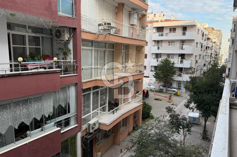 Karşıyaka Donanmacı Mahallesi İzsu Sokağı 3+1 Kiralık Daire 