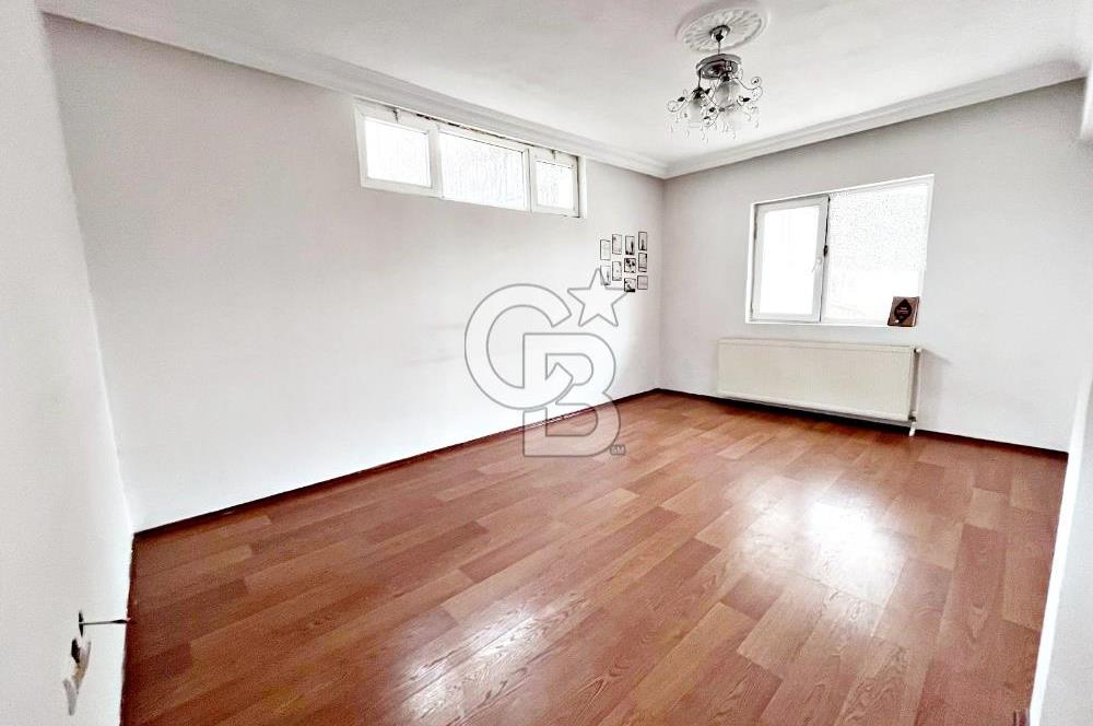 NATOYOLU CADDESİ YAKINI ALTINDA DAİRE OLAN CEPHELERİ AÇIK 3+1