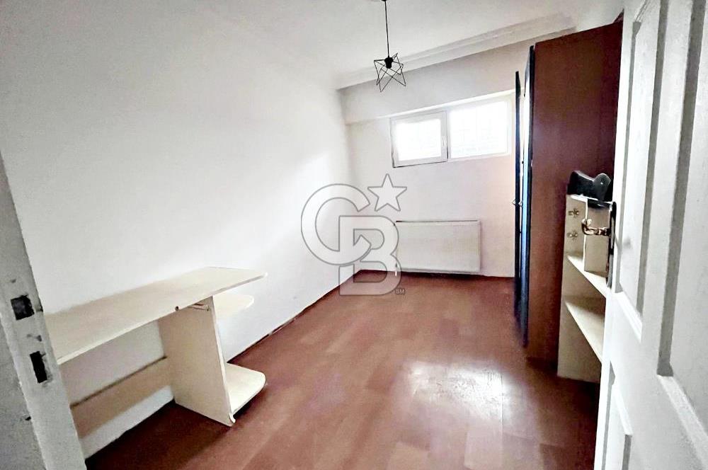NATOYOLU CADDESİ YAKINI ALTINDA DAİRE OLAN CEPHELERİ AÇIK 3+1