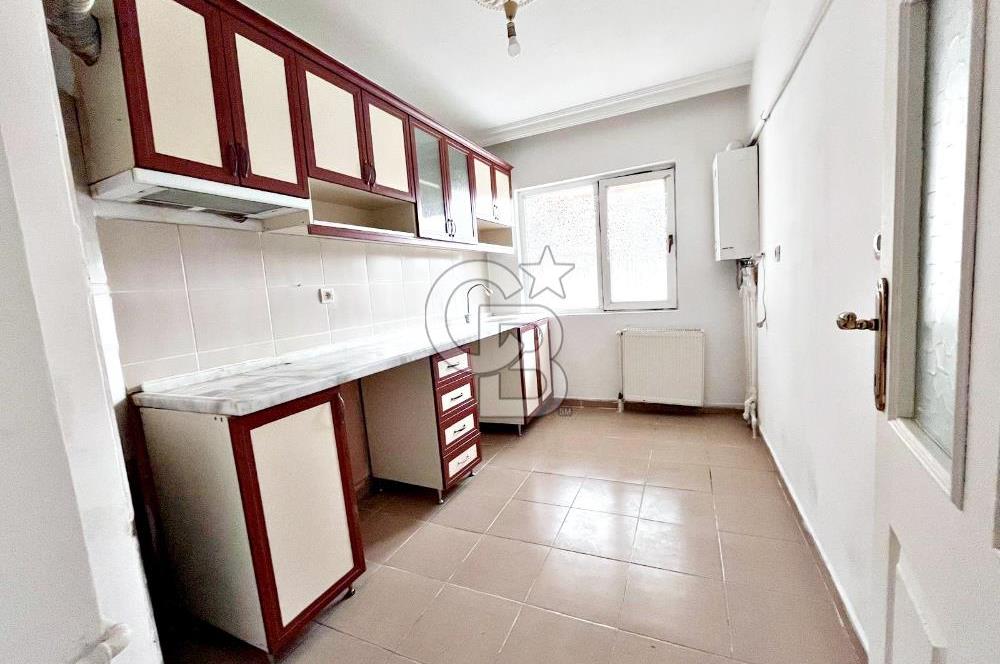 NATOYOLU CADDESİ YAKINI ALTINDA DAİRE OLAN CEPHELERİ AÇIK 3+1