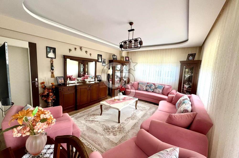 Camikebirde Her Cepheden Güneş Alan 135 m2 3+1 Daire
