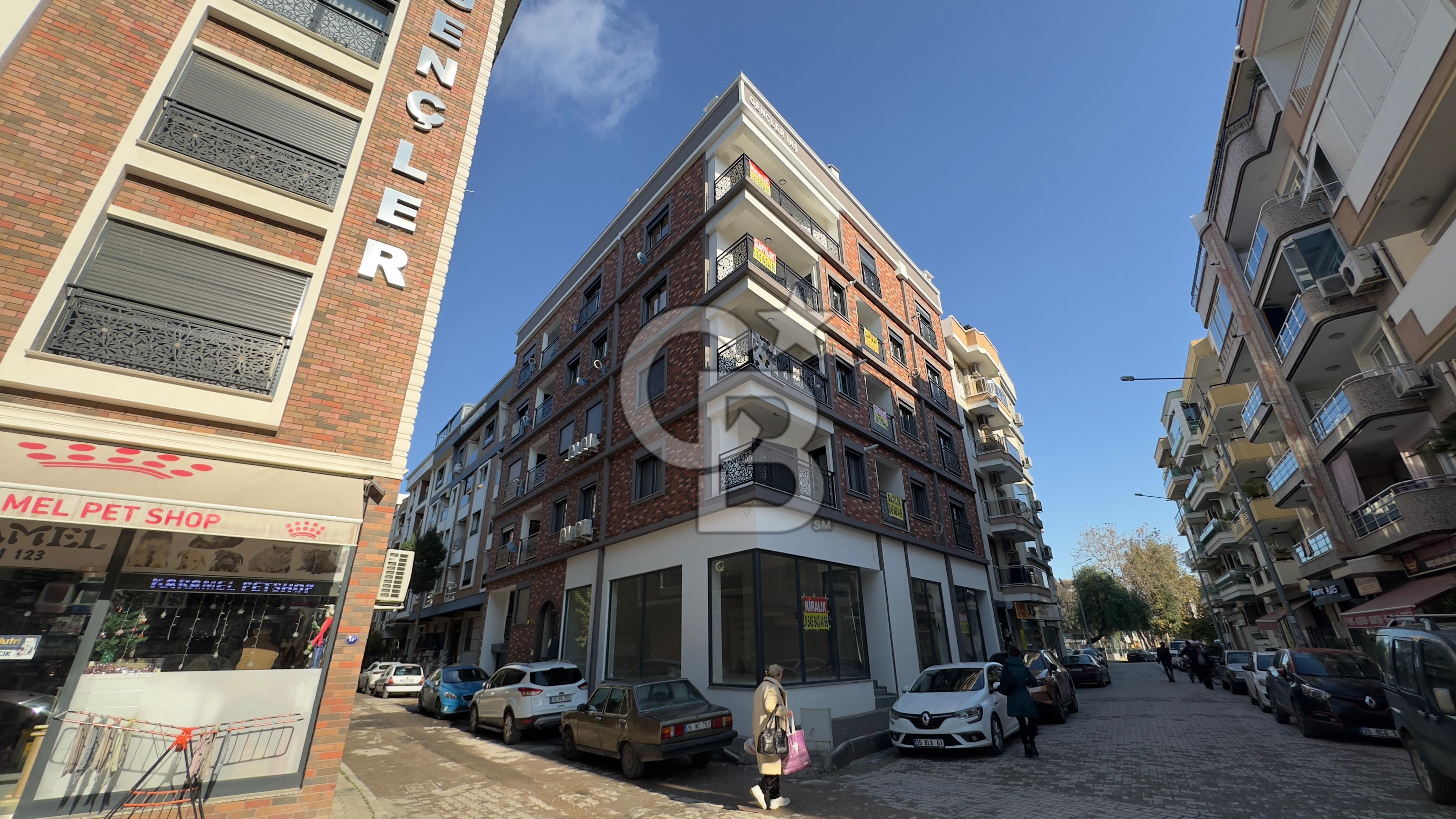 Fikri Altay'da Sıfır Binada 2+1 Asansörlü Balkonlu Daire