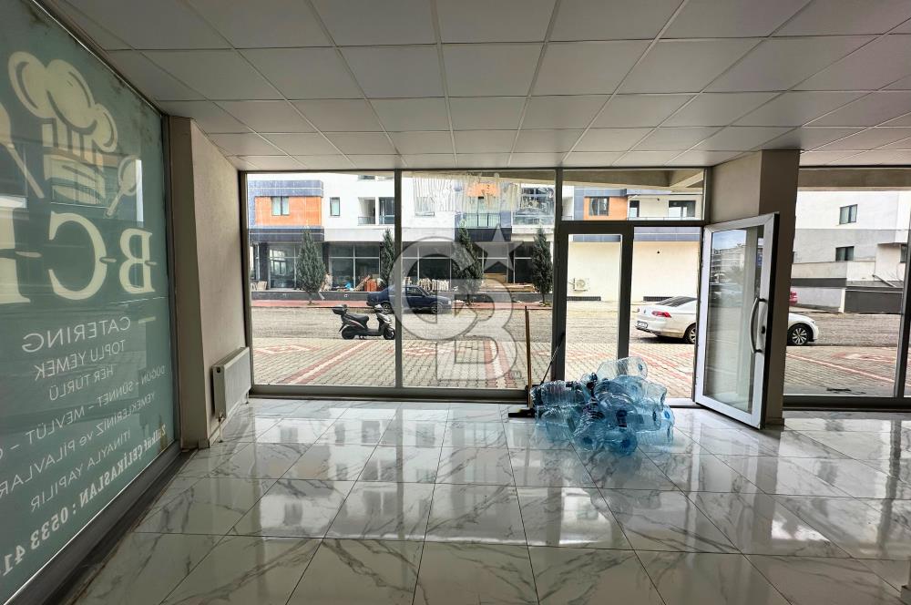 Çanakkale Lapseki Gazisüleymanpaşa Vitrin Cepheli Depolu İş Yeri