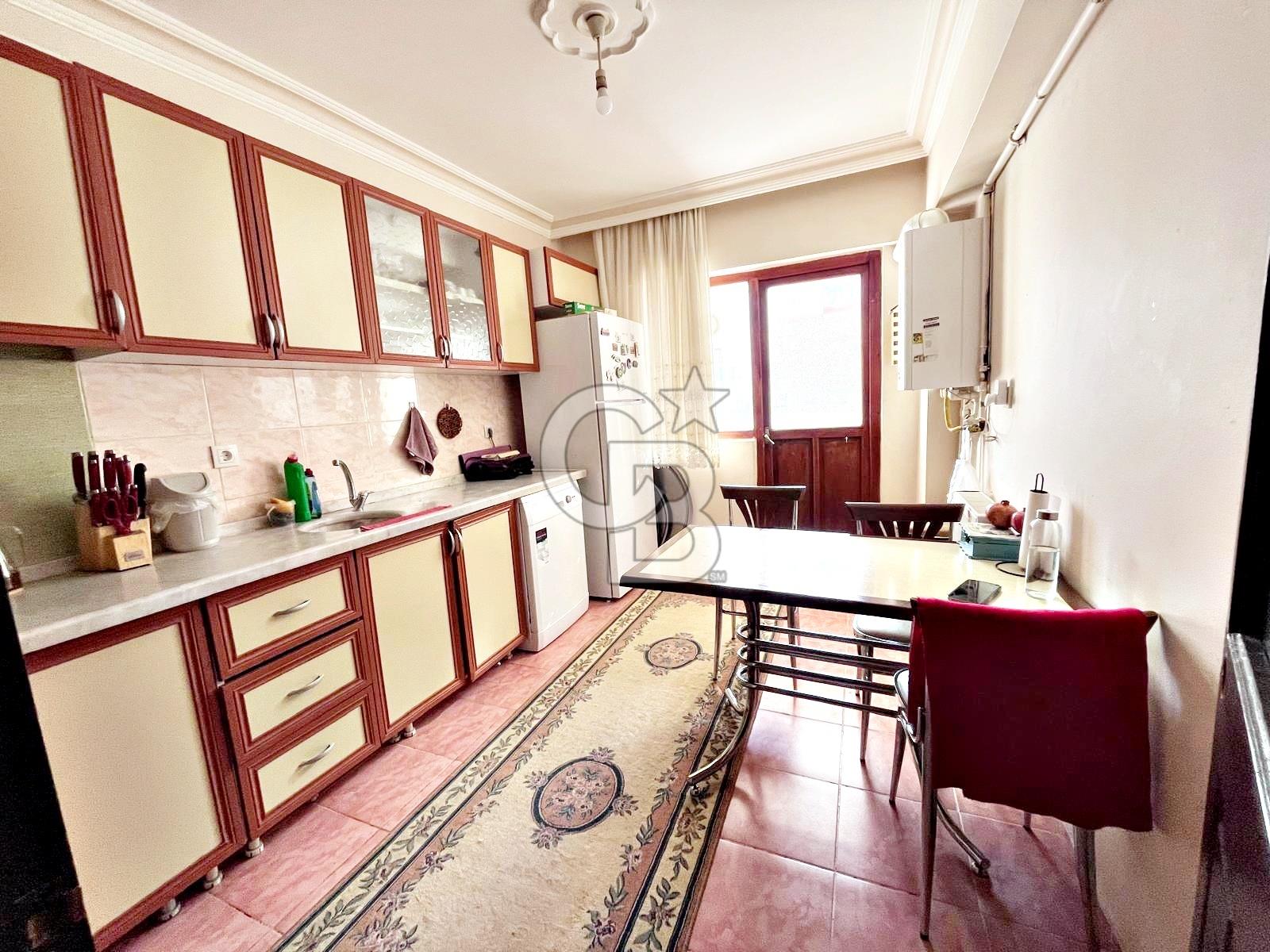 NATOYOLU CADDESİ YAKINI KAT KONUMUNDA GÜNEY CEPHE MASRAFSIZ 2+1