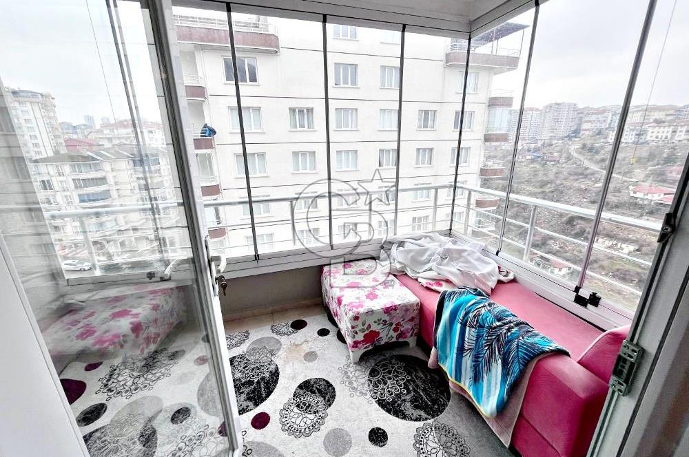 ŞEHİTLER CADDESİ ÜZERİNDE SİTE İÇERİSİNDE CAM TERAS BALKONLU 3+1