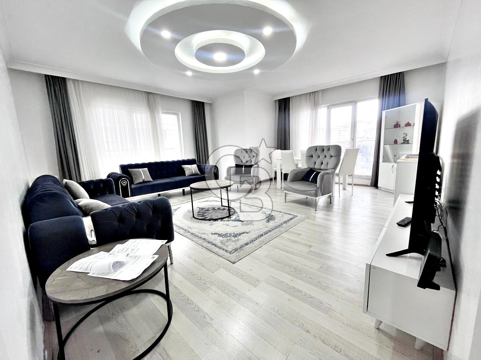 ŞEHİTLER CADDESİ ÜZERİNDE SİTE İÇERİSİNDE CAM TERAS BALKONLU 3+1