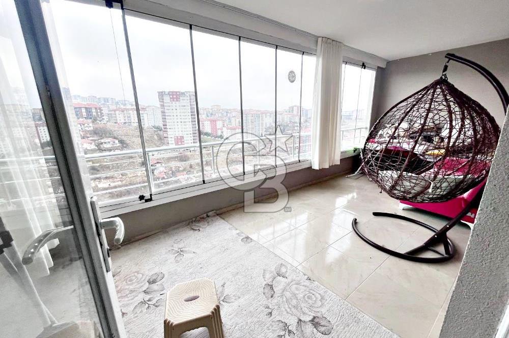 ŞEHİTLER CADDESİ ÜZERİNDE SİTE İÇERİSİNDE CAM TERAS BALKONLU 3+1