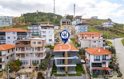 Foça Kazım Dirik Mah. Satılık 2+1 Kapalı Mutfak Bahçeli Dubleks