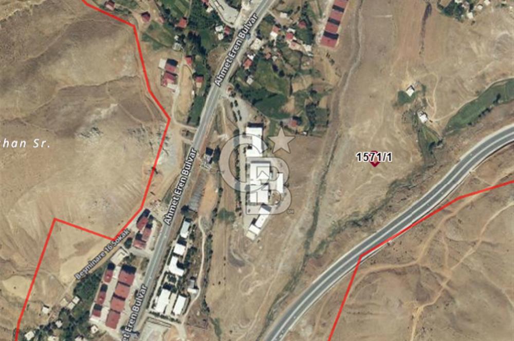 Merkezde Gelişen Aks Üzerinde 6 Kat İmarlı 620 m² Konut Arsası