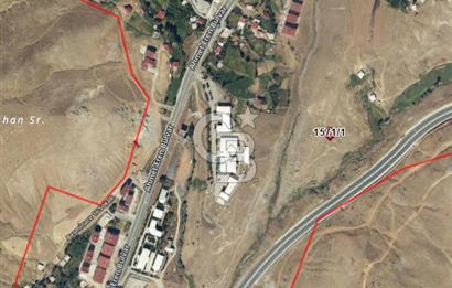 Merkezde Gelişen Aks Üzerinde 6 Kat İmarlı 620 m² Konut Arsası