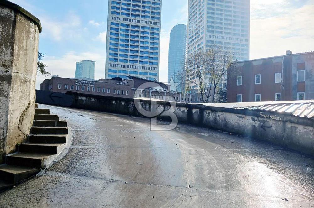 MASLAK ATATÜRK OTO SANAYİİ'DE SATILIK ASMA KATLI ATÖLYE