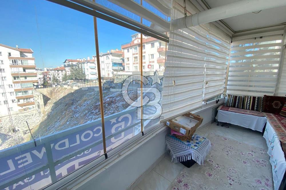 CEPHELERİ AÇIK GENİŞ 2 BALKON MASRAFSIZ SÜPER MUTFAK ASANSÖRLÜ !