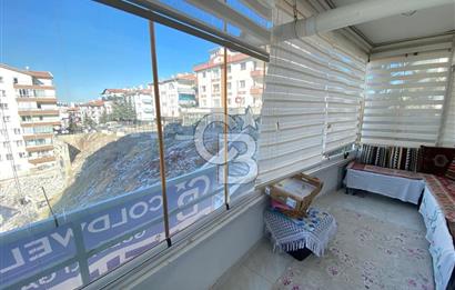 CEPHELERİ AÇIK GENİŞ 2 BALKON MASRAFSIZ SÜPER MUTFAK ASANSÖRLÜ !