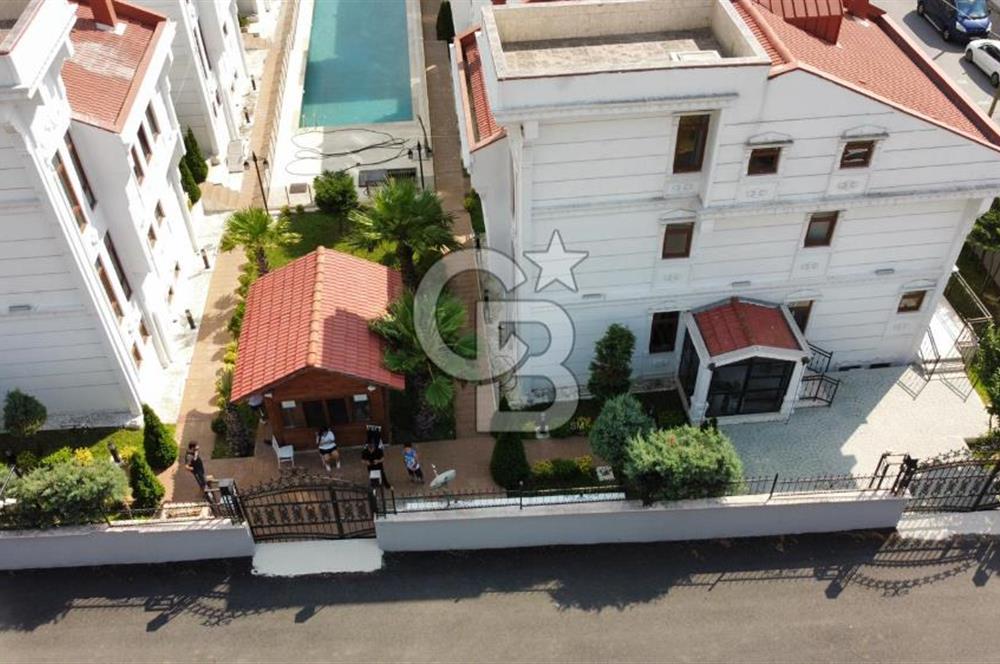 GÜZELCE'DE SATILIK SİTE İÇİ MÜSTAKİL VİLLA